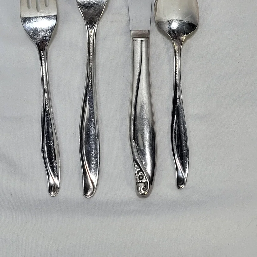Oneida Community Morning Star Stainless Flatware 4 Piece Place Setting Set